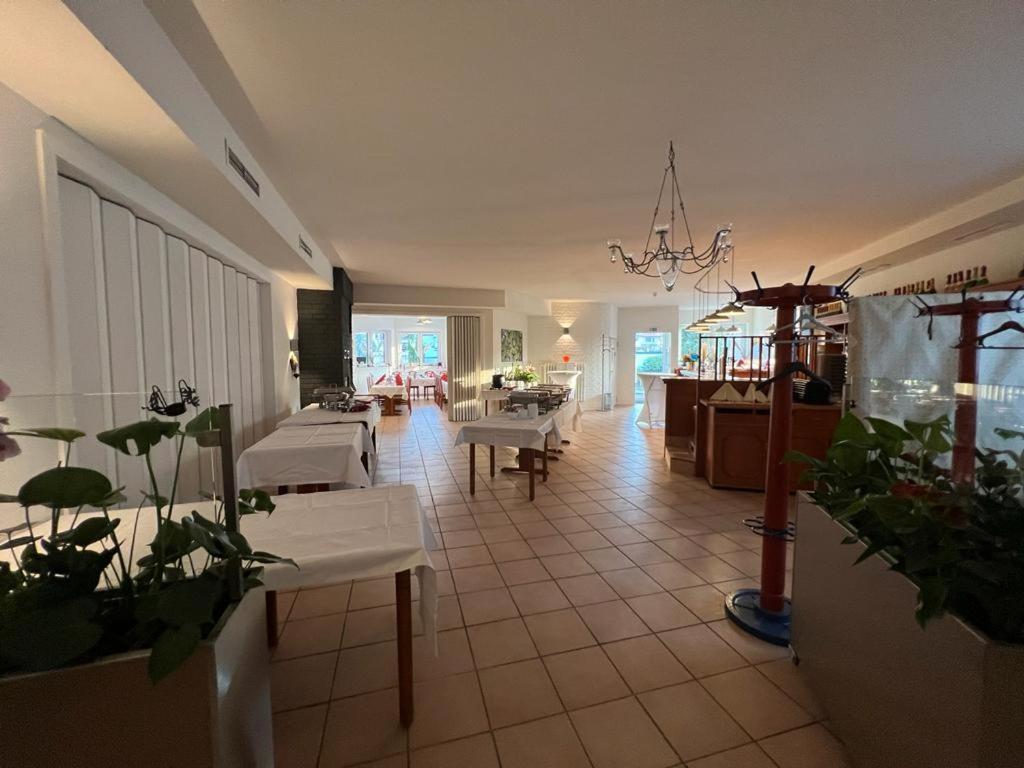 باد بيرمونت Hotel Alt-Holzhausen المظهر الخارجي الصورة